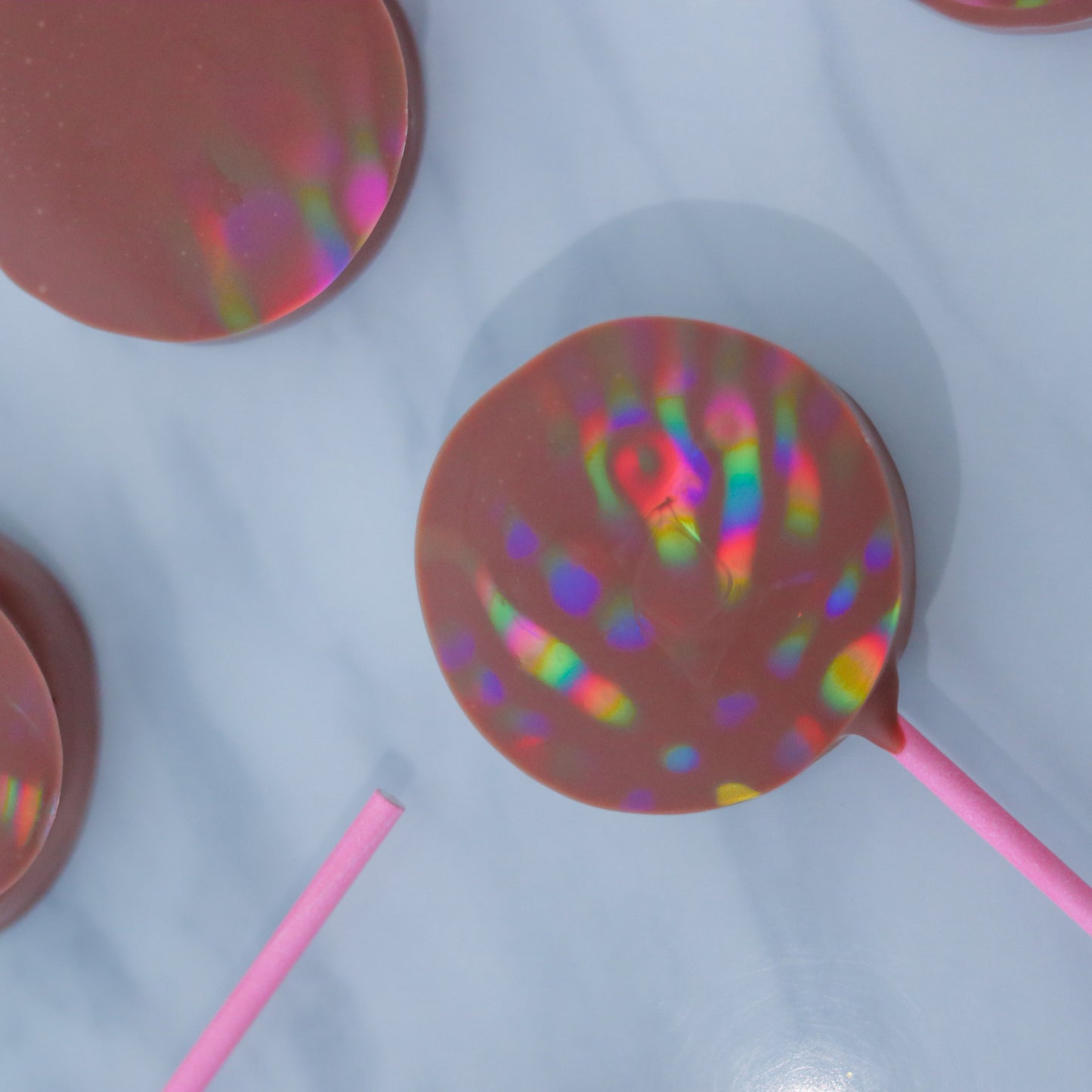 Holographic Cake Pop Tutorial